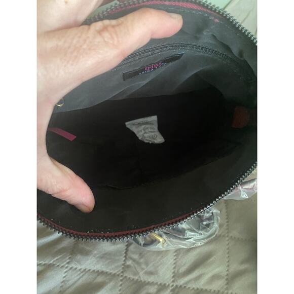 NWt-Trina Turks Wine color crossbody - Picture 4 of 6